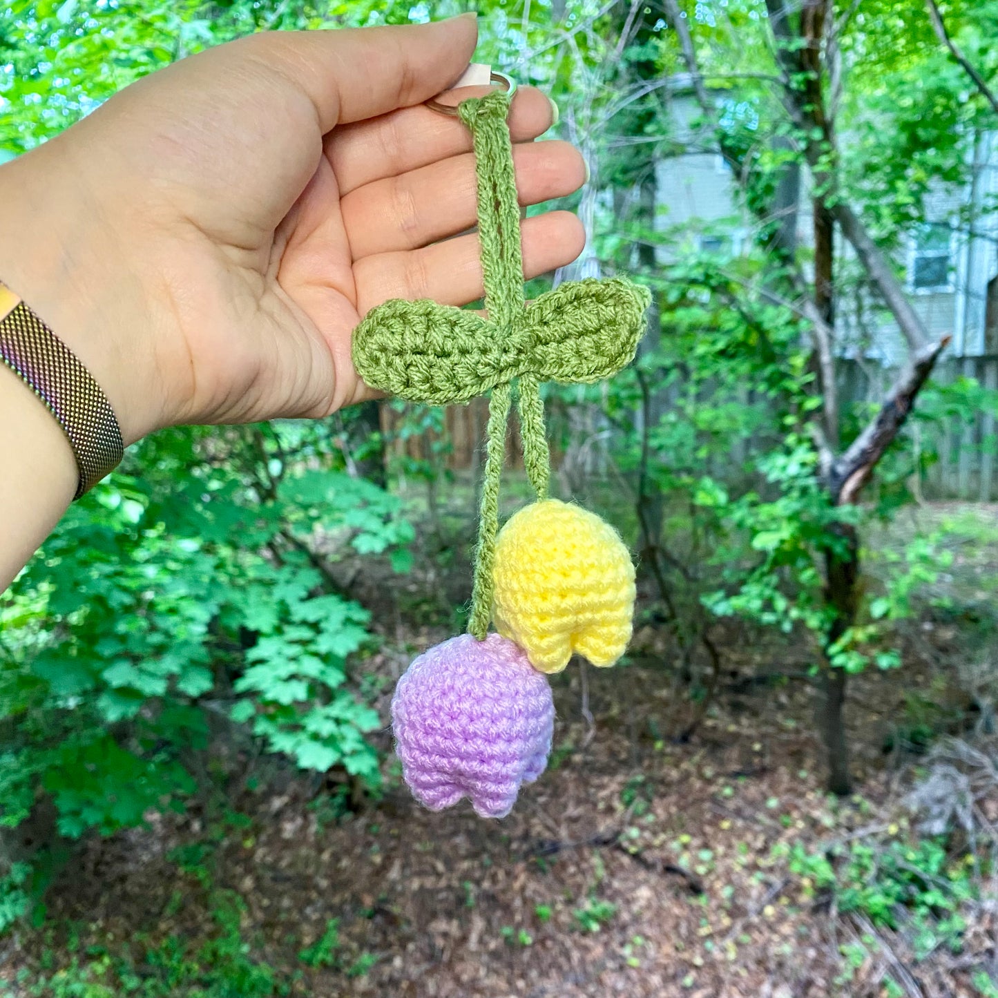 Tulip Hanger - Artsy & Adorable
