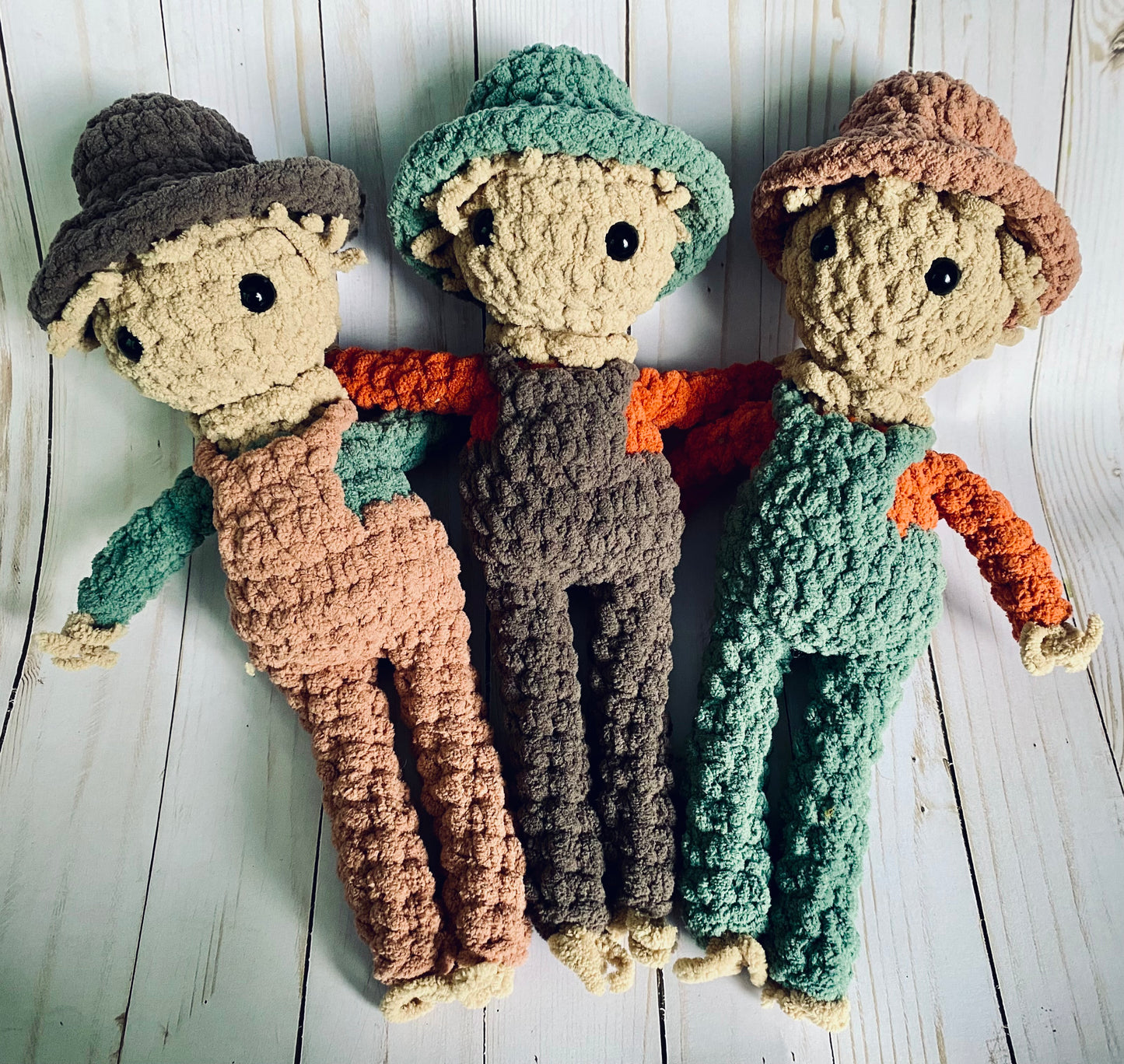 Scarecrow - Artsy & Adorable