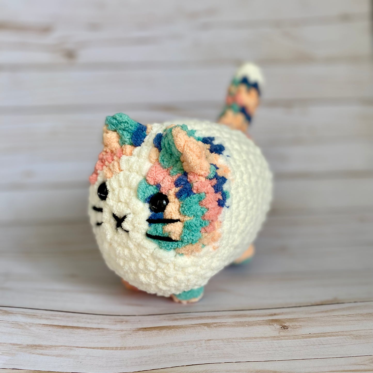 Spotted Loaf Cat - Artsy & Adorable