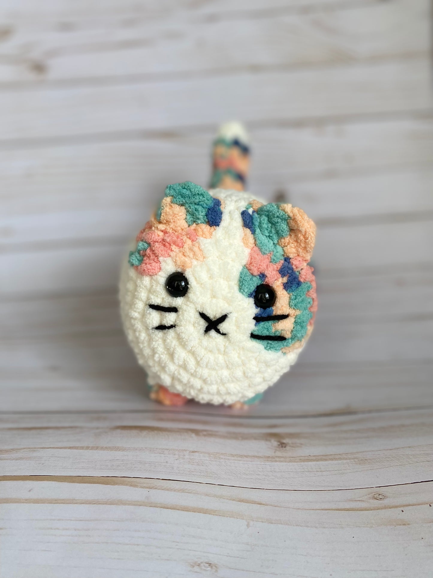 Spotted Loaf Cat - Artsy & Adorable