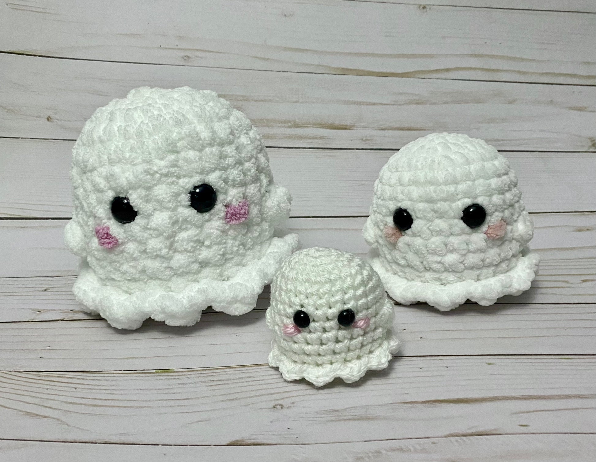 Plush Ghost - Artsy & Adorable